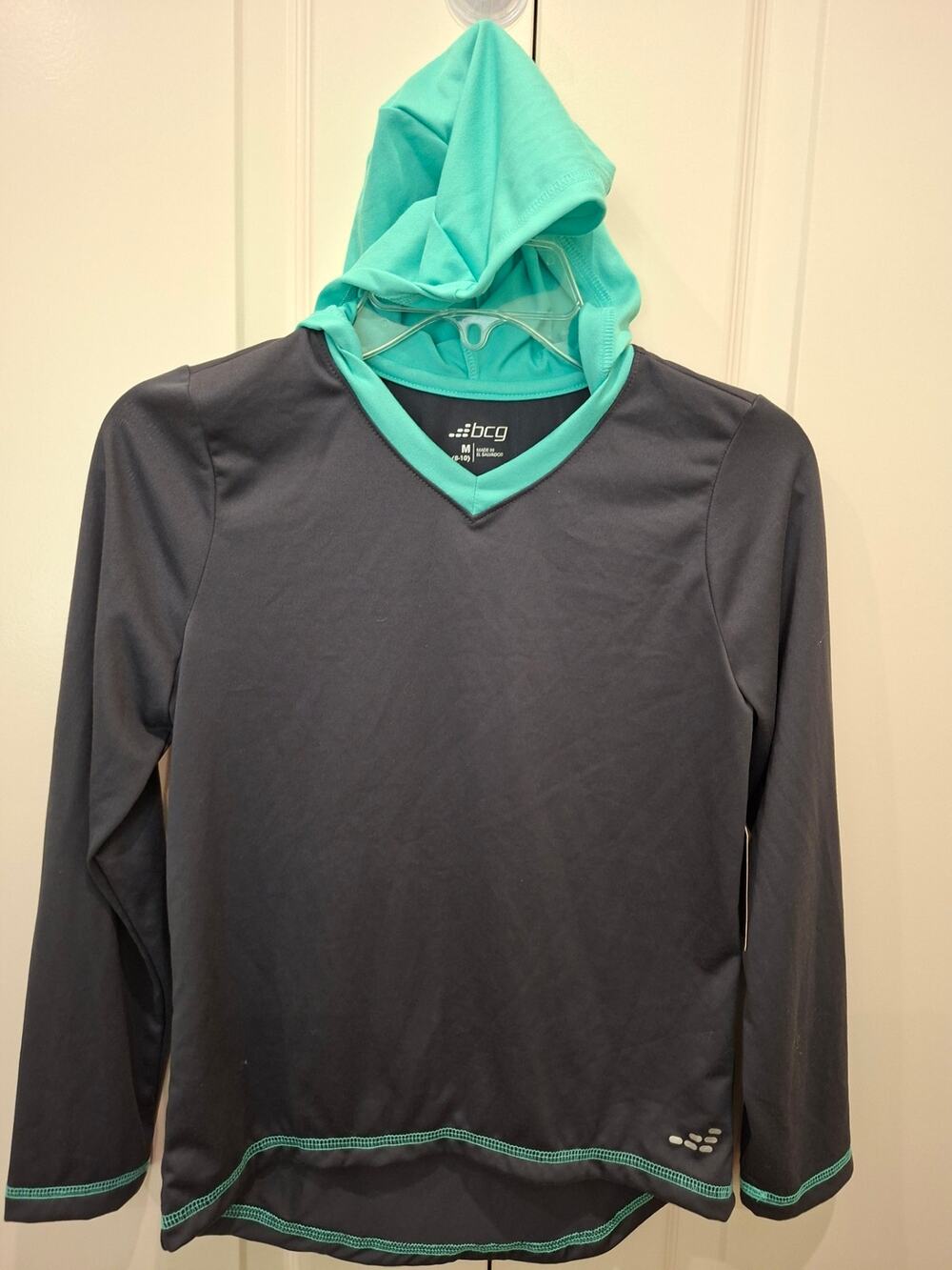 BCG Girls Hooded Turbo Pullover Medium New